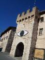 Nelle Mura Del Castello Medievale