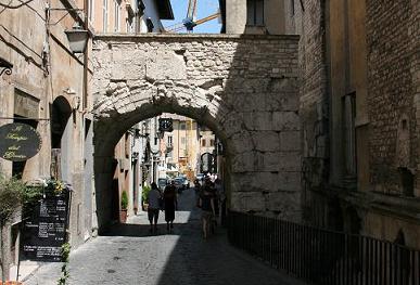 Spoleto - Arco di Druso